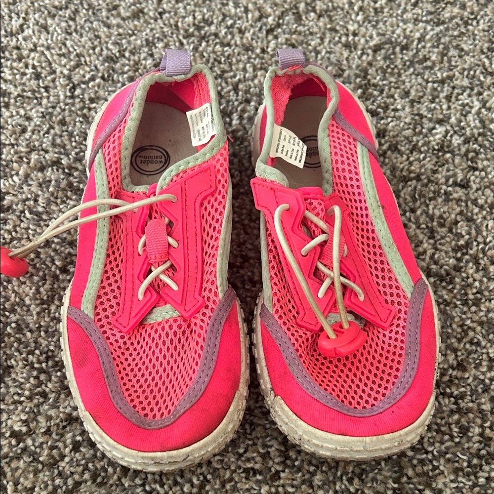 Girls water shoes
